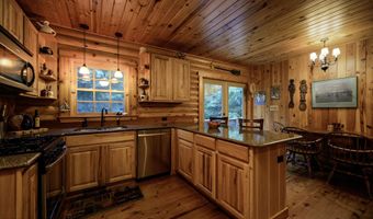 740 Log Cabin Rd, Arapahoe, NC 28510