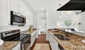 2338 Yadkin Ave 502, Charlotte, NC 28205