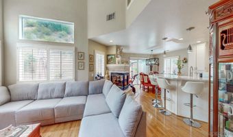 29825 Platanus Dr, Escondido, CA 92026