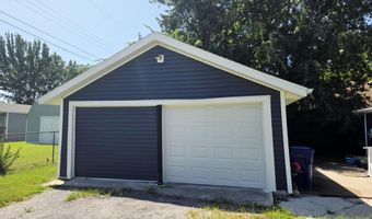 2002 Chouteau Ave, Baxter Springs, KS 66713