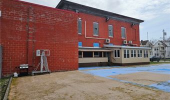 755 Lansing St, Utica, NY 13501