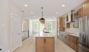 44581 STRABANE Ter, Ashburn, VA 20147