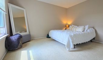 1 Lafayette Ct, Barnegat, NJ 08005