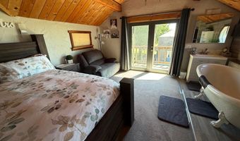 48027 County Road DD, Arapahoe, CO 80802