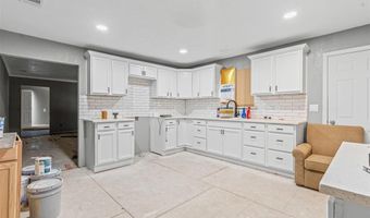 3713 N Cummings Dr, Alvarado, TX 76009