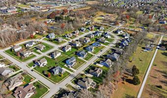 6882 Linden Woods Dr, Avon, IN 46123