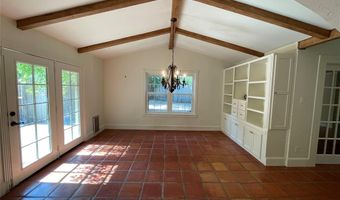 101 Robin Ave, Weatherford, TX 76086