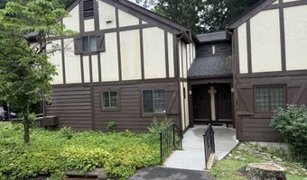 10 Tara Dr 10, Brookfield, CT 06804
