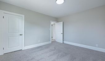 5016 Casa Loma Blvd, Cincinnati, OH 45238