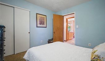 2216 N Medina Line Rd, Akron, OH 44333