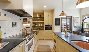 1504 Verdi St, Alameda, CA 94501