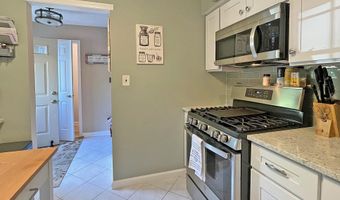 69 Bradford Ct, Aberdeen, NJ 07747