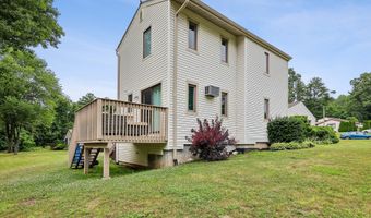 138 Butternut Ln A, Bristol, CT 06010