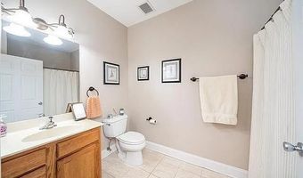 201 W 30TH St 302, Bayonne, NJ 07002