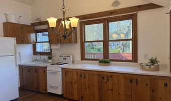 19 Lakeview Dr, Colchester, CT 06415