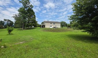 8005 Stone Castle Rd, Athens, OH 45701
