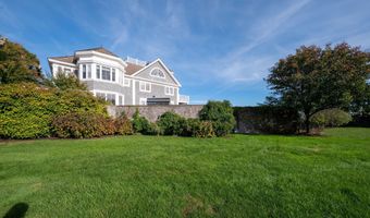 84 Johnsons Point Rd, Branford, CT 06405