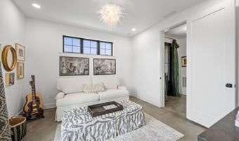 646 N Avenue H Ave, Boise, ID 83712