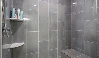 4839 Luxor Dr, Ammon, ID 83401