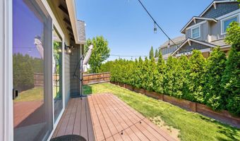 2044 NE Altura Dr, Bend, OR 97701