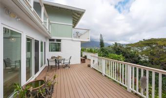 47-505 Lulani St, Kaneohe, HI 96744