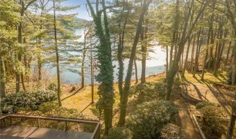 12 Georgiana Dr, Cumberland, RI 02864