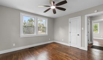 305 S Magnolia Ave, Andrews, SC 29510