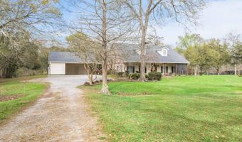 310 W Magnolia Ave, Abbeville, LA 70510