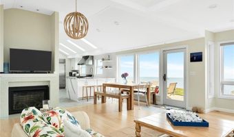 10 Calef Ave, Narragansett, RI 02882