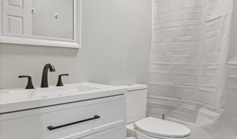206 MANGUM Dr, Bear, DE 19701