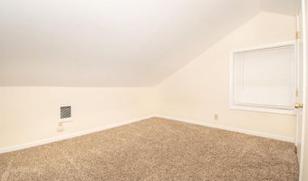 128 S Main St, Avilla, IN 46710