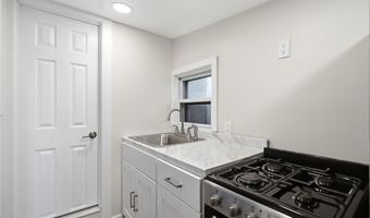1208 Maplewood Rd, Belmar, NJ 07719
