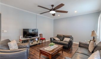 1640 Cranston St, Cranston, RI 02920