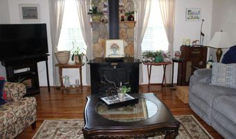 1170 Hanging Rock Rd, Boiling Springs, SC 29316