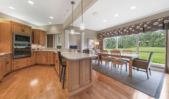 1801 Bent Tree Ct, Auburn, IN 46706