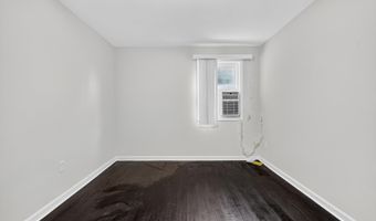 2321 ALTAMONT Pl SE 103, Washington, DC 20020