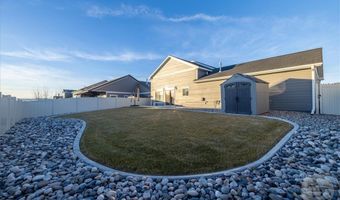 5230 Chapel Hill Dr, Billings, MT 59106