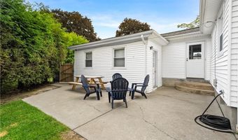17 Golini Dr, Johnston, RI 02919