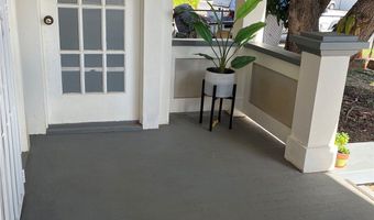 710 Hausten St, Honolulu, HI 96826