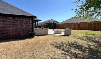 4305 SW Limestone Ave, Bentonville, AR 72712