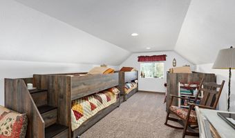 7668 Hyatt Prairie Rd, Ashland, OR 97520