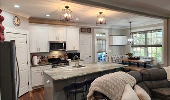 110 Crepe Myrtle Ln, Anderson, SC 29625