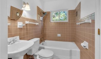 627 Oakmont Dr, Asheboro, NC 27205