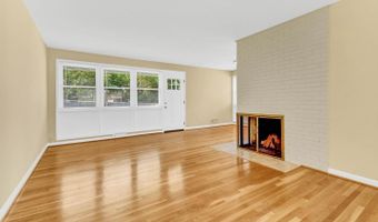10228 FARNHAM Dr, Bethesda, MD 20814