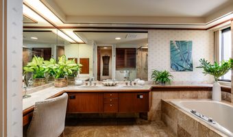 68-1050 MAUNA LANI Pt H201, Kamuela, HI 96743