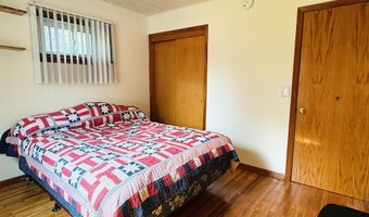 1002 SE 7th Ave, Aberdeen, SD 57401