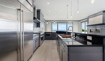 2485 BEACH LOOP Dr, Bandon, OR 97411