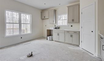 920 Ponderosa Heights Pl, Asheboro, NC 27205