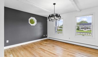 3 Cedar Hill Dr, Acushnet, MA 02743