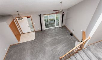 2840 Ashland Ct, Altoona, IA 50009